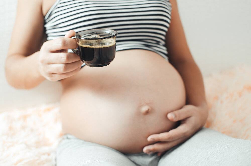 Кофе при беременности в 1, 2 и 3 триместрах, можно ли его беременным