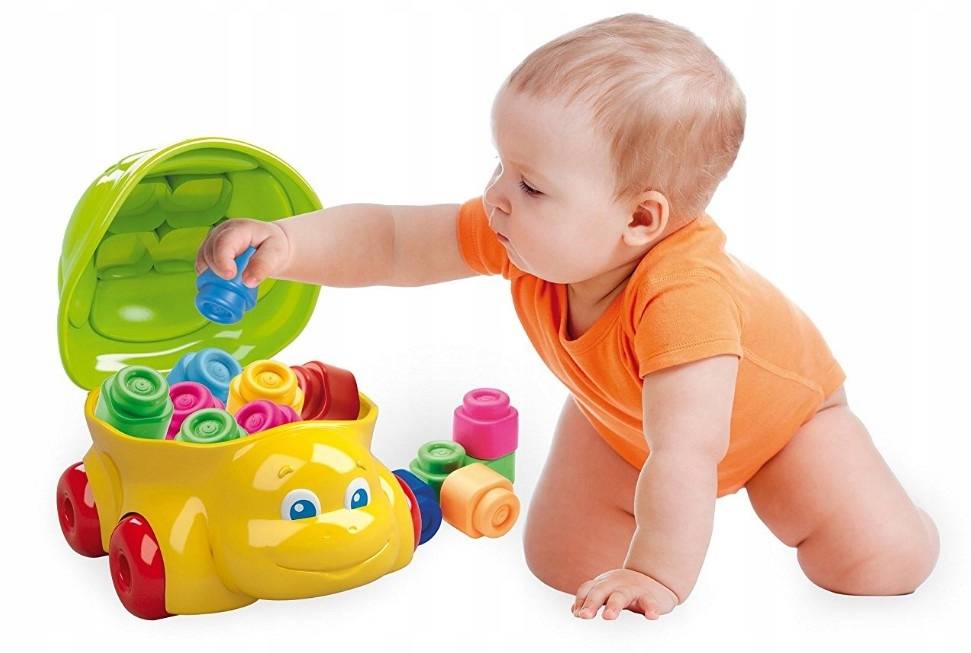 Развивающие игрушки для детей до года