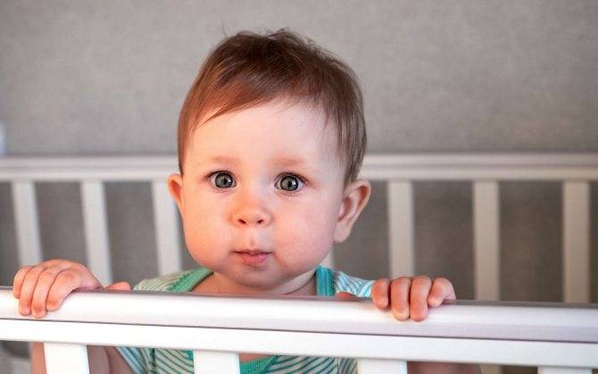 Ребенок в 8 месяцев плохо спит ночью и днем: почему малыш часто просыпается