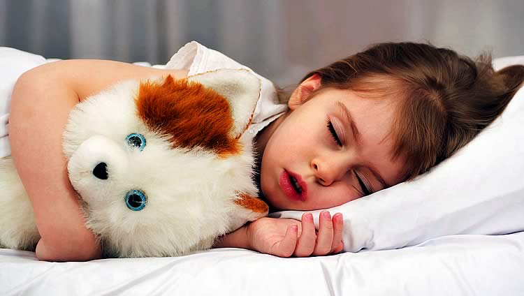 Е. комаровский: ребенок во сне скрипит зубами - причины, почему есть скрежет