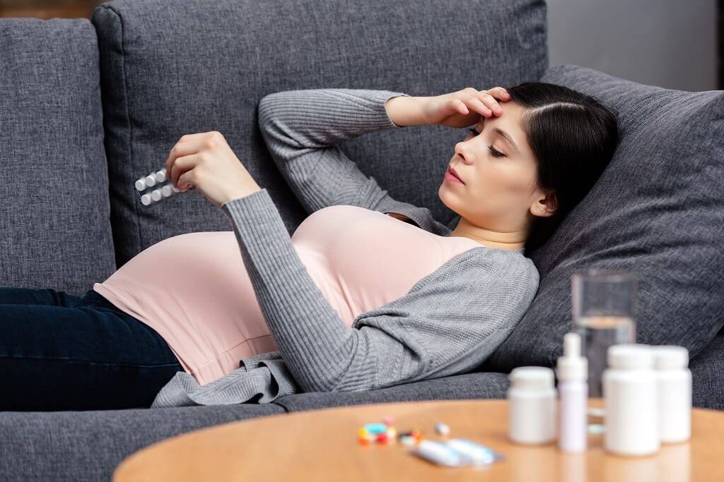Кашель при беременности: чем опасен и как лечить