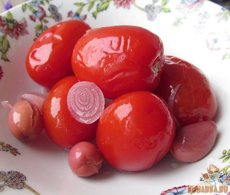 Красные помидоры кормящей маме