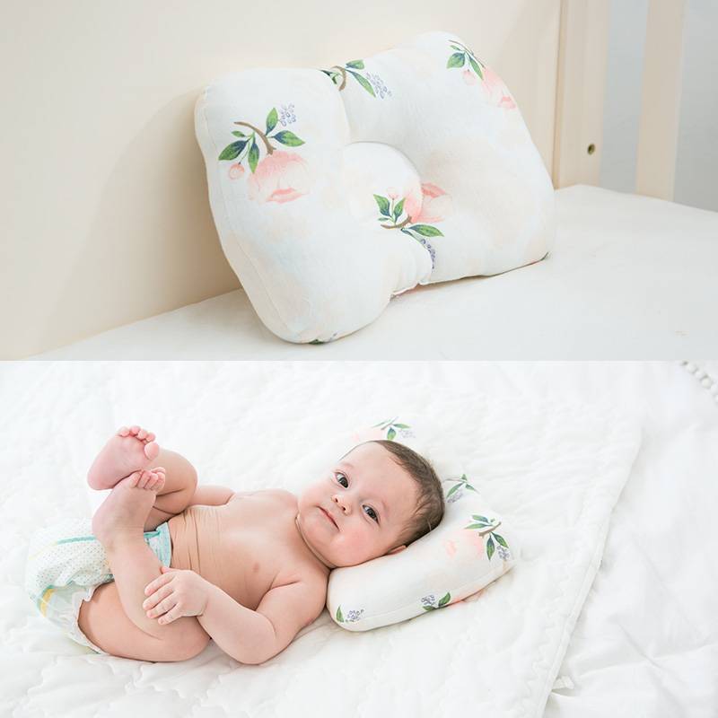 Подушка для новорожденных: советы по выбору