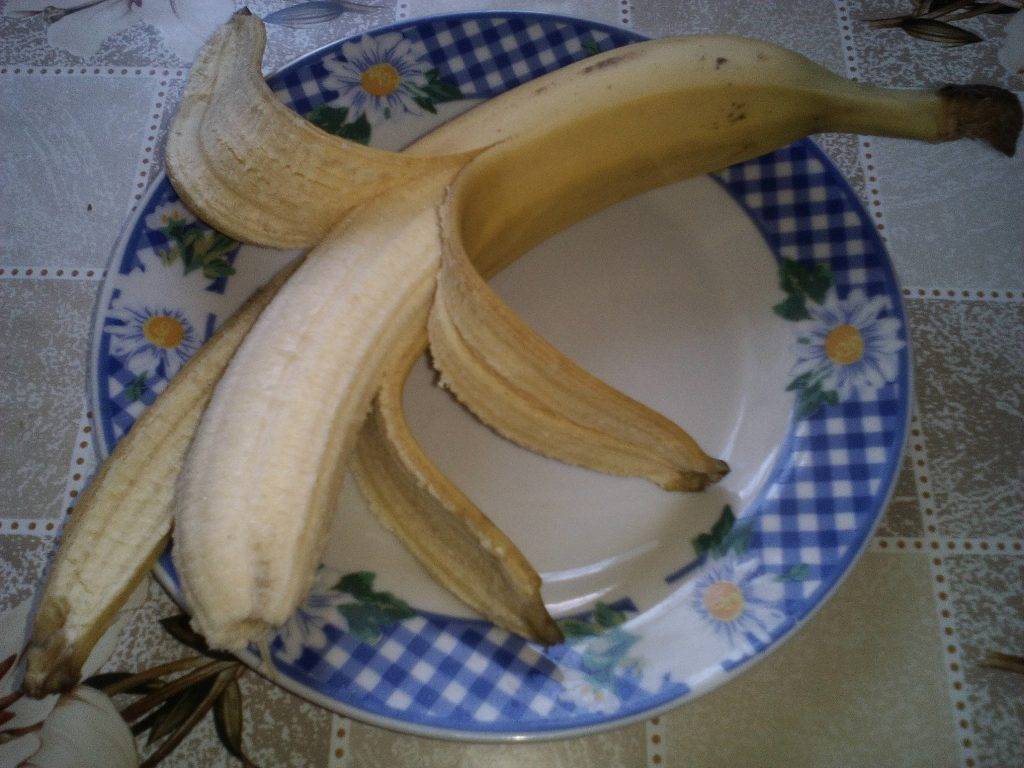 Можно ли кормящей маме сушеные бананы? | родыинфо