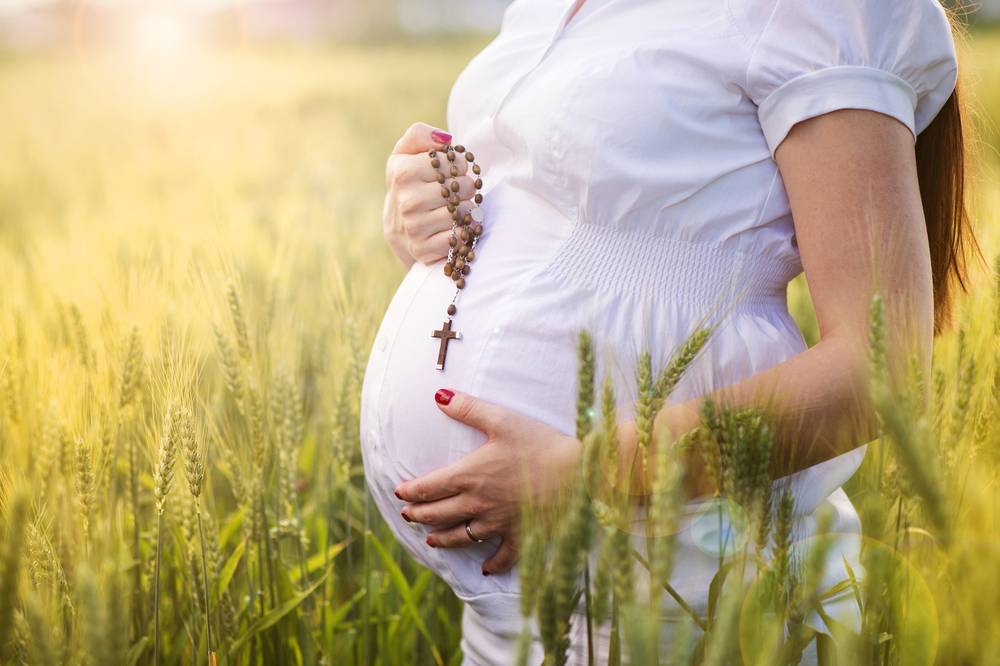 Приметы и суеверия, связанные с беременностью