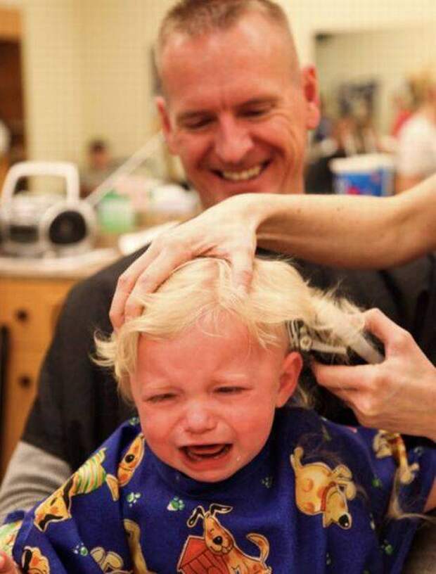 Когда стричь ребенка первый раз и где - дома или в парикмахерской