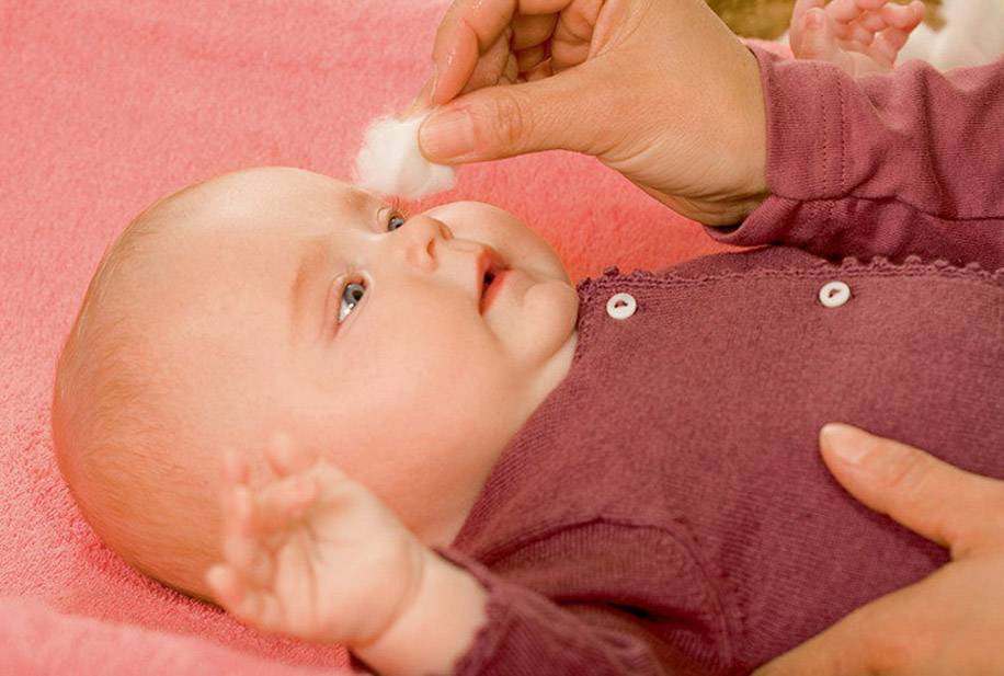 Лучшие способы как мыть новорожденных: советы как правильно умывать и купать грудничка (120 фото)