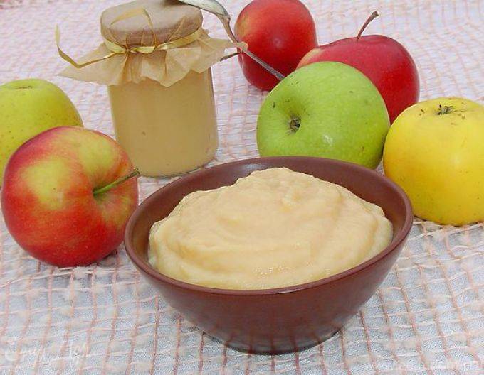Яблочное пюре для грудничка: полезный продукт готовим самостоятельно