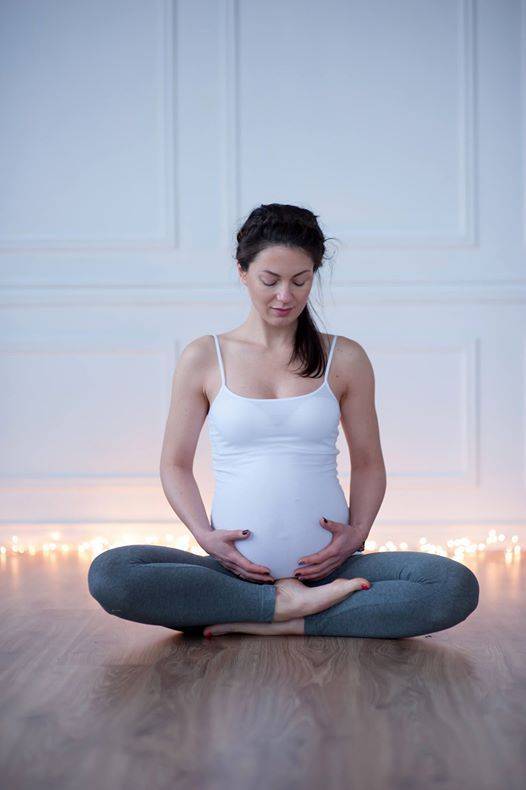 Йога для беременных в третьем триместре