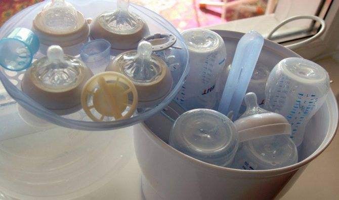 Как стерилизовать бутылочки для новорожденных в домашних условиях? 