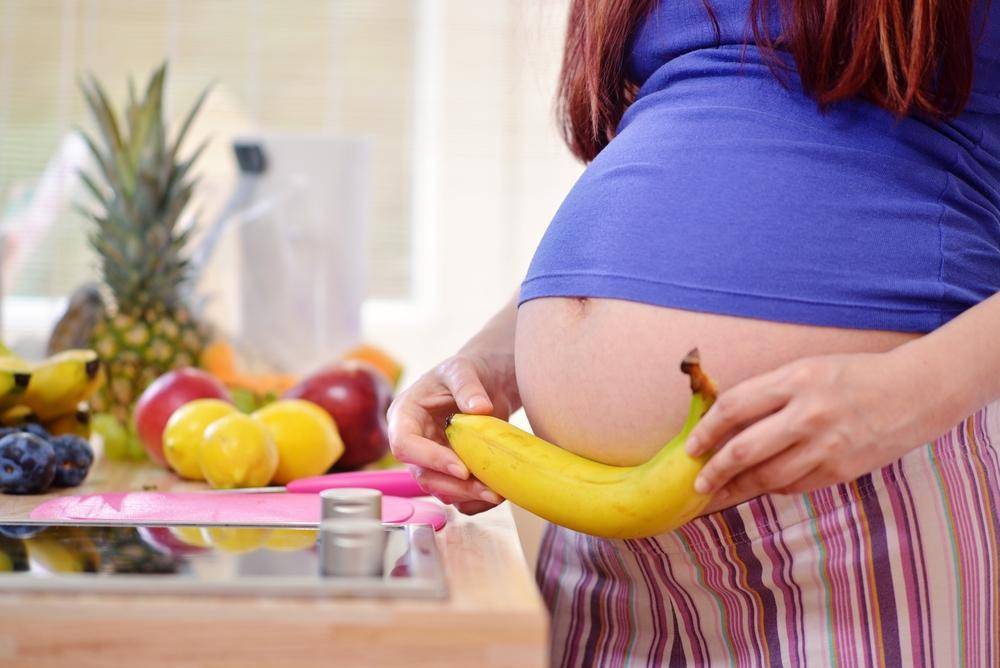Какие фрукты полезны беременным