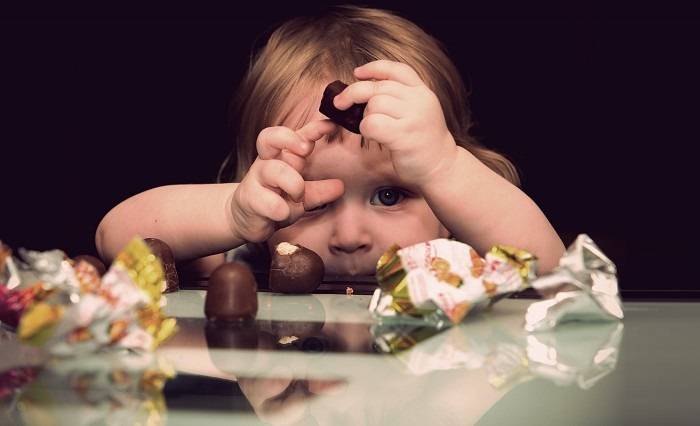 Узнайте когда можно давать ребенку шоколад