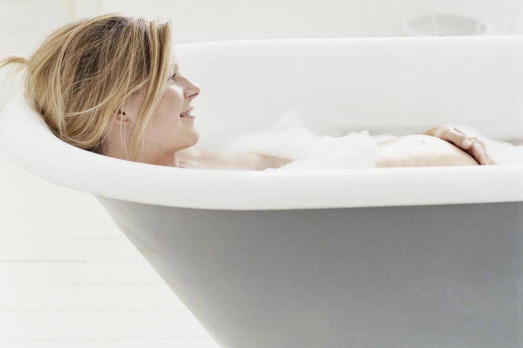 Можно ли во время беременности принимать ванну, правила безопасности для беременных