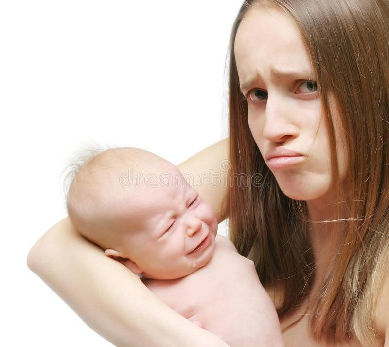 Как отучить ребенка трогать мамину грудь