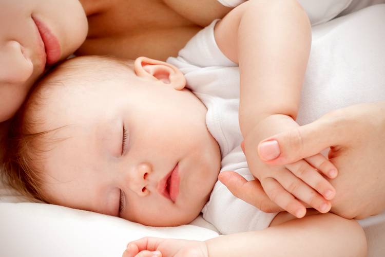 Что делать, если у ребенка все время рот открыт? почему новорожденный ребенок часто спит с открытым ртом: распространенные причины и помощь грудничку открытый рот у грудничка причины