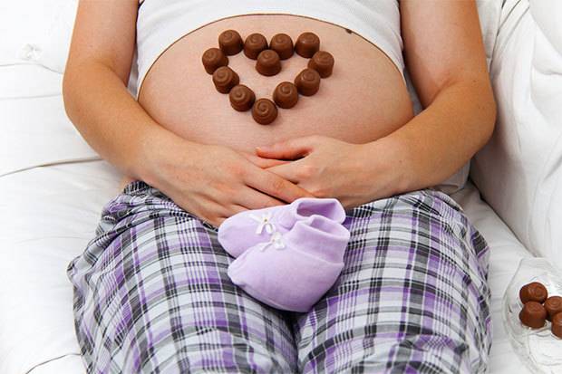 О полезных (и не очень) свойствах шоколада во время беременности