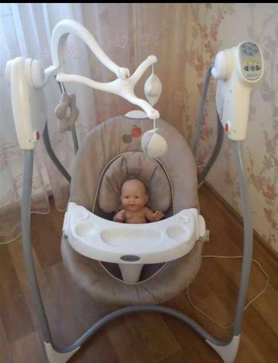 Детские напольные качели для дома